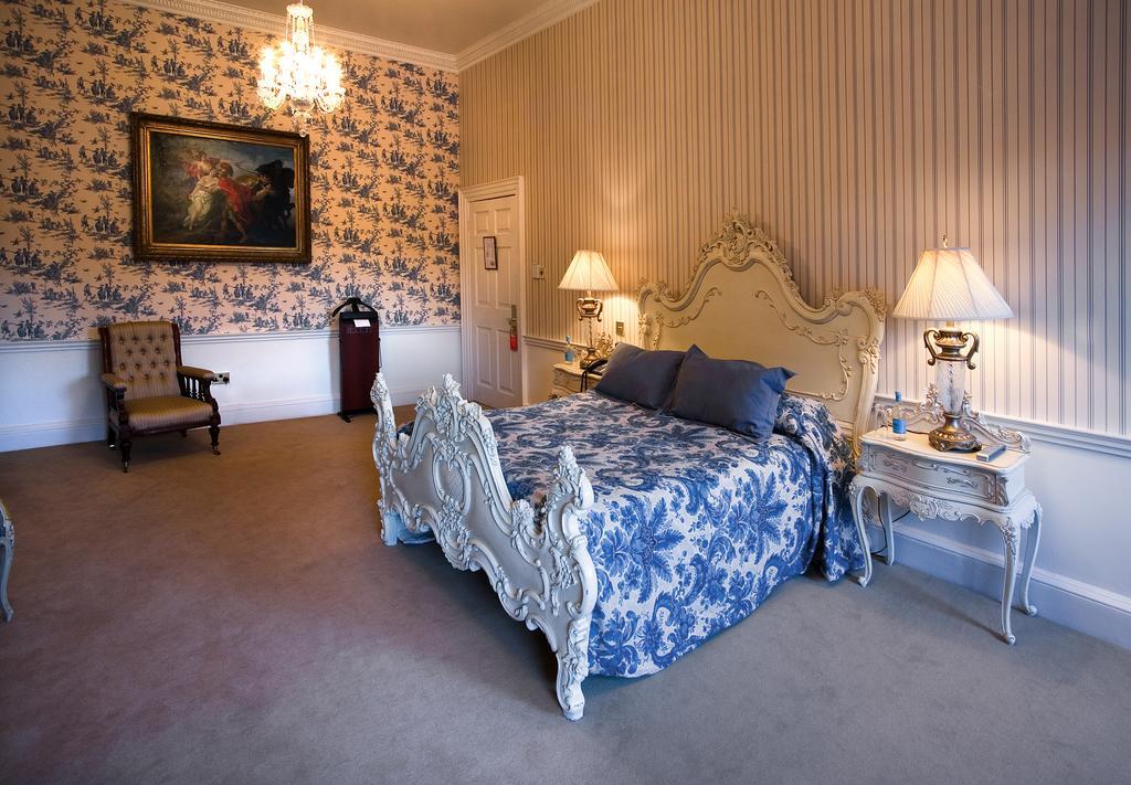 Signature Suite,1009541368:JPEG