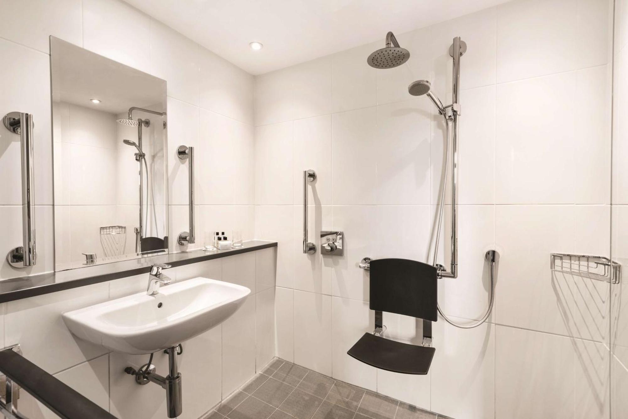 Standard King Room Accessible,1689822206:JPEG